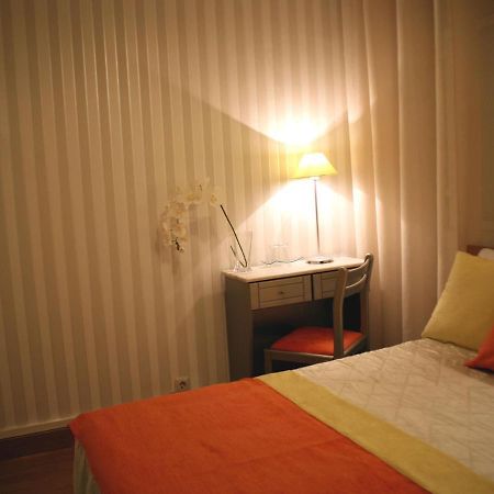 Estrela Dos Anjos Guesthouse Lisbon Room photo